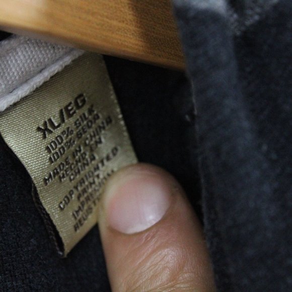 Vintage Jamaica Jaxx Hawaiian Silk Shirt Mens Black Faded Floral Pattern Size XL - Picture 6 of 9